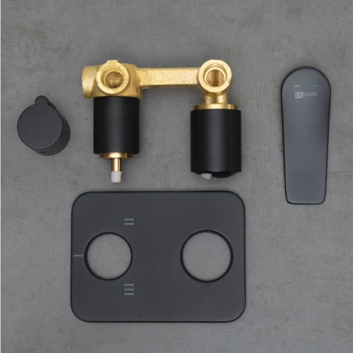 Смеситель для встраиваемых систем Lemark BRONX LM3728BL черный фото 3 смеситель для встраиваемых систем lemark bronx lm3728bl черный фото 3