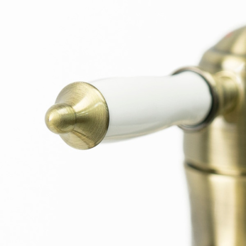 смеситель для раковины lemark villa lm4806b бронза фото 3