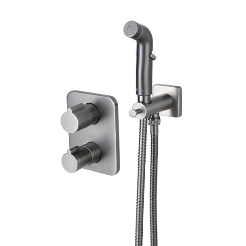 смеситель встраиваемый с гигиеническим душем lemark bronx lm3740gm графит