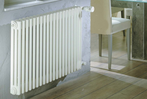 радиатор zehnder charleston 3057/12 1270 1/2" ral9016 фото 3