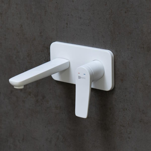 Смеситель для раковины Lemark BRONX LM3726MW белый матовый фото 2 смеситель для раковины lemark bronx lm3726mw белый матовый фото 2